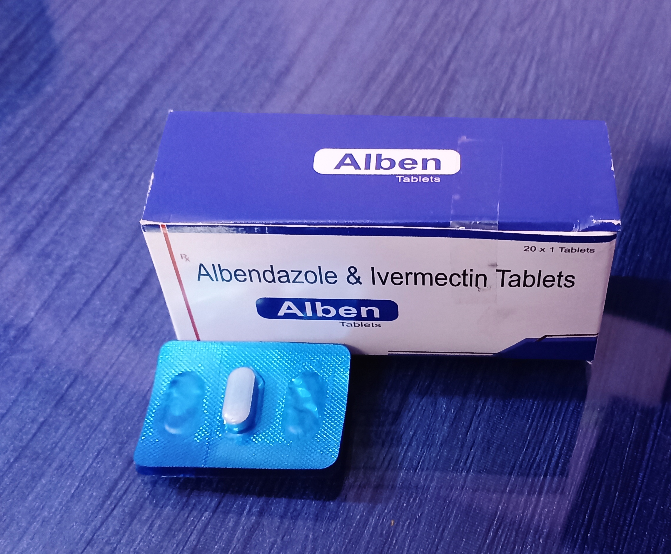 Allbendazole +lvermectin TABLETS